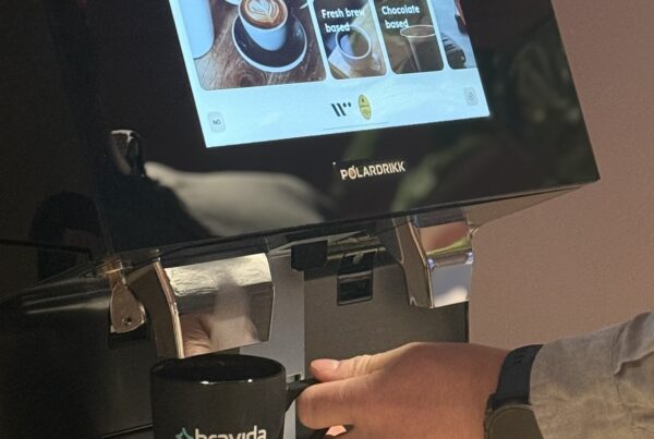 Kaffemaskin i bruk hos Bravida i nye kontorlokaler i Bergen